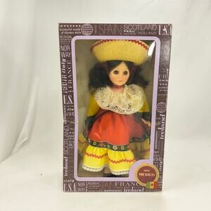 Vintage Wonderful World of Effanbee Miss Mexico Doll 1986